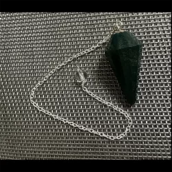 dark green quartz faceted pendulum